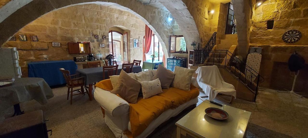 Haven Farmhouse B&B Gharb  Bagian luar foto
