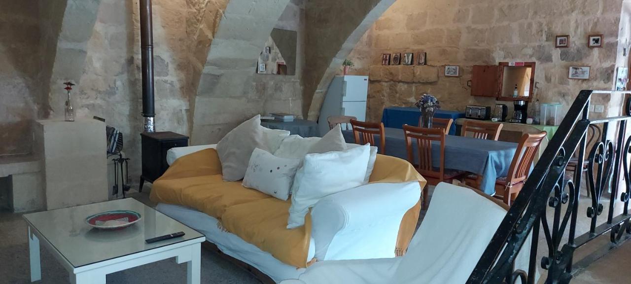 Haven Farmhouse B&B Gharb  Bagian luar foto